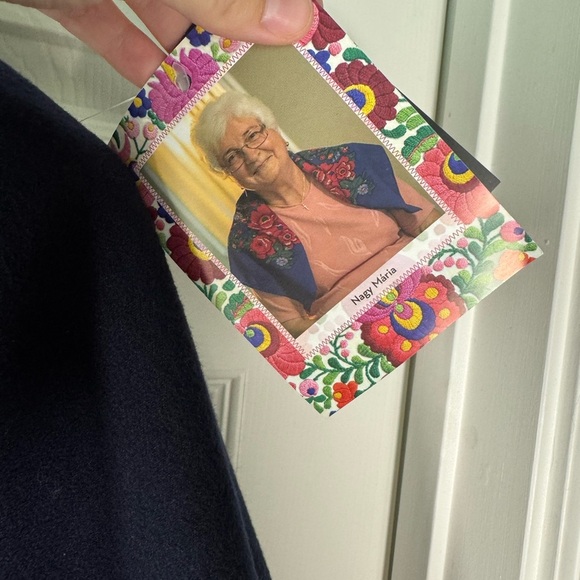 NWT Matyo Designs Handmade Cape Poncho Navy Felt Cowlneck Embrioded One Size - Picture 5 of 10